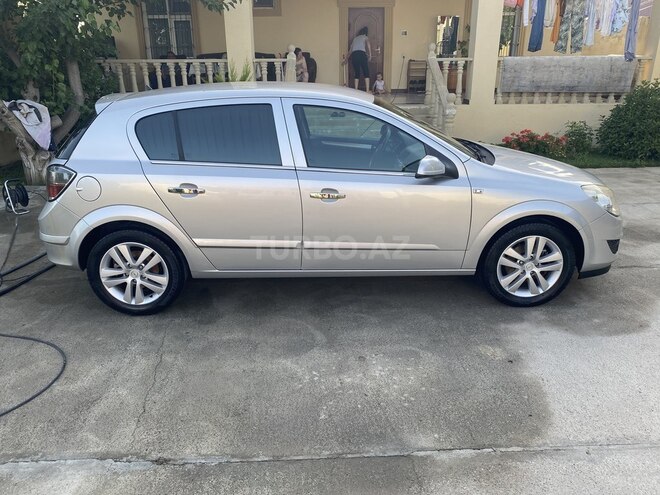 Opel Astra 2007, 232,000 km - 1.4 л - Sumqayıt