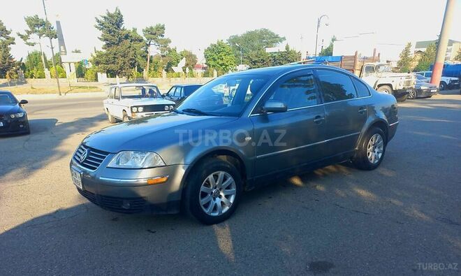 Volkswagen Passat 2001, 214,975 km - 1.8 л - Quba