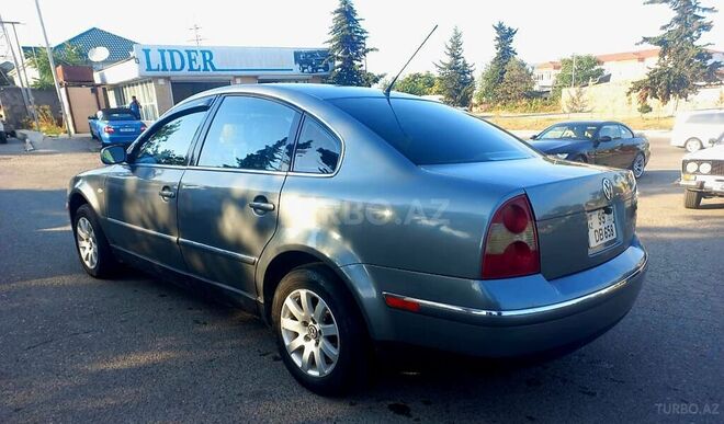 Volkswagen Passat 2001, 214,975 km - 1.8 л - Quba