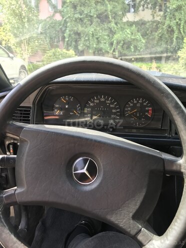 Mercedes 190 1992, 41,225 km - 2.0 л - Bakı