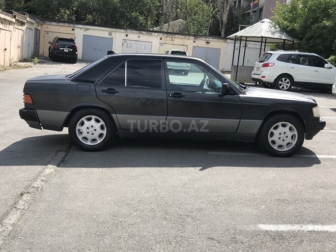 Mercedes 190 1992, 41,225 km - 2.0 л - Bakı