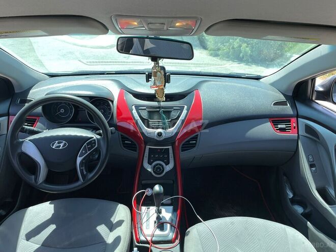 Hyundai Elantra 2013, 263,932 km - 1.8 l - Bakı