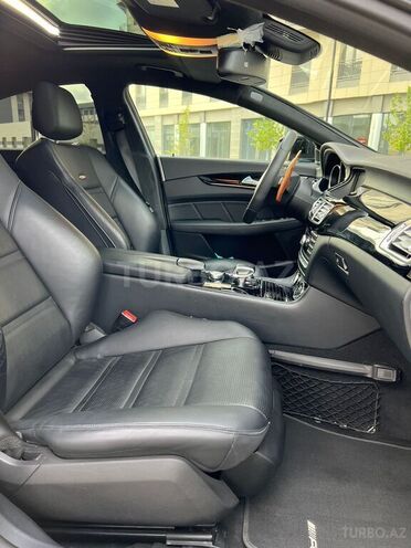 Mercedes CLS 63 AMG 2012, 108,000 km - 5.5 l - Bakı