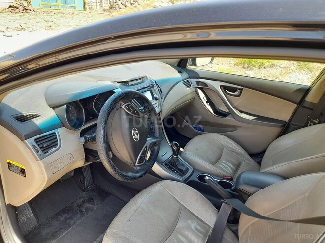 Hyundai Elantra 2014, 208,410 km - 1.8 l - Bakı