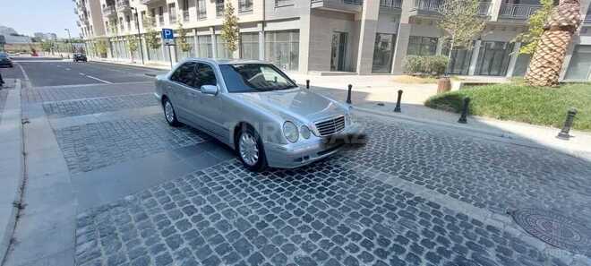 Mercedes E 270 2000, 300,582 km - 2.7 л - Bakı