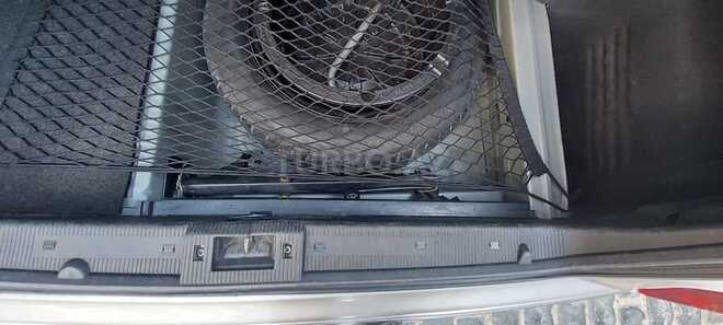 Mercedes E 270 2000, 300,582 km - 2.7 л - Bakı