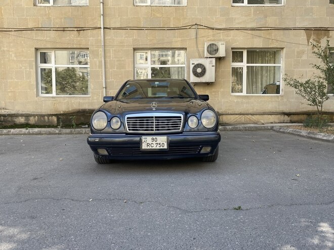 Mercedes E 280 1996, 205,800 km - 2.8 l - Bakı