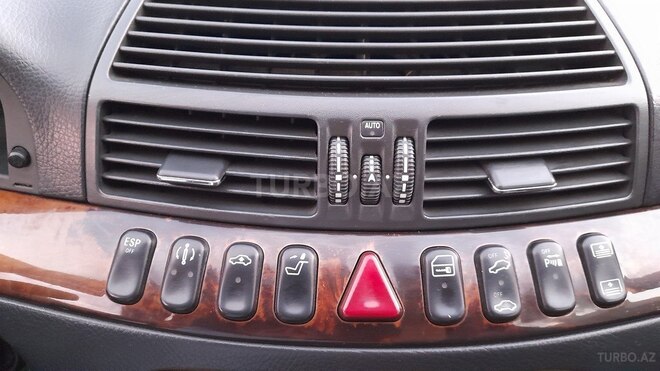 Mercedes C 320 2001, 459,224 km - 3.2 л - Sumqayıt