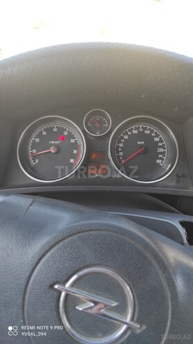 Opel Zafira 2005, 202,000 km - 2.2 l - Bakı