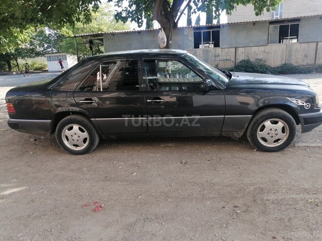 Mercedes E 230 1992, 312,322 km - 2.3 л - Kürdəmir