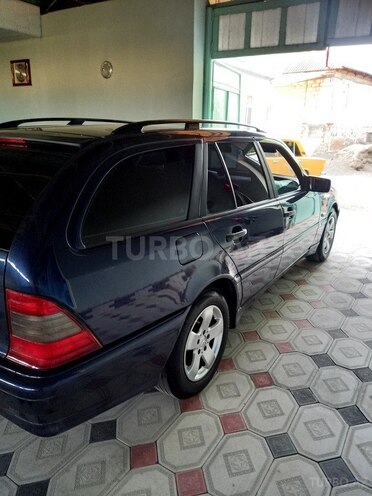 Mercedes C 180 1998, 380,000 km - 1.8 l - Qazax