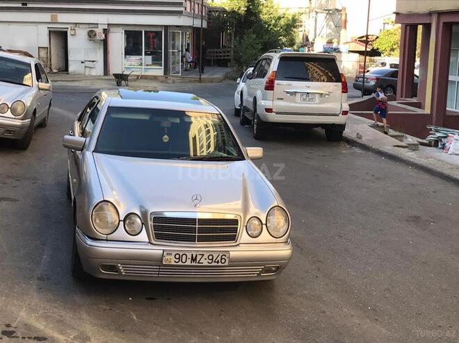 Mercedes E 230 1997, 300,000 km - 2.3 l - Bakı