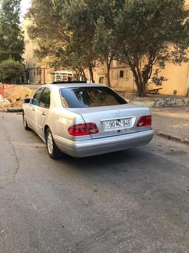 Mercedes E 230 1997, 300,000 km - 2.3 l - Bakı