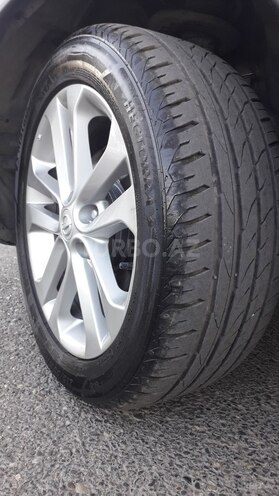 Nissan Juke 2012, 195,000 km - 1.6 l - Bakı