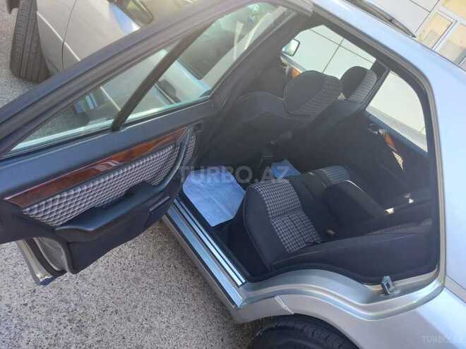Mercedes E 220 1995, 300,000 km - 2.2 l - Bakı