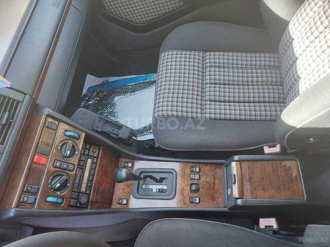Mercedes E 220 1995, 300,000 km - 2.2 l - Bakı