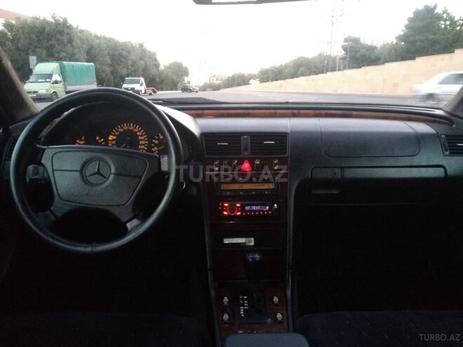 Mercedes C 240 1998, 365,000 km - 2.4 l - Bakı