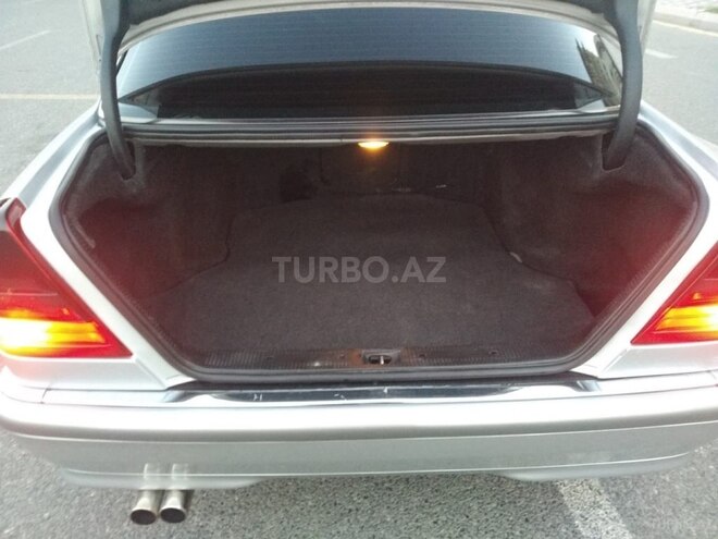 Mercedes C 240 2009, 365,000 km - 2.4 l - Bakı
