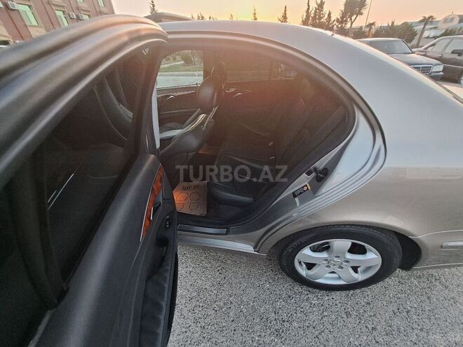 Mercedes E 320 2003, 263,257 km - 3.2 l - Bakı