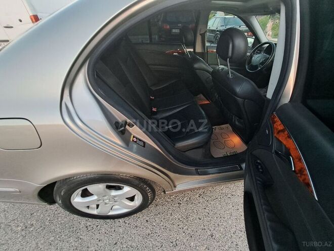 Mercedes E 320 2003, 263,257 km - 3.2 l - Bakı