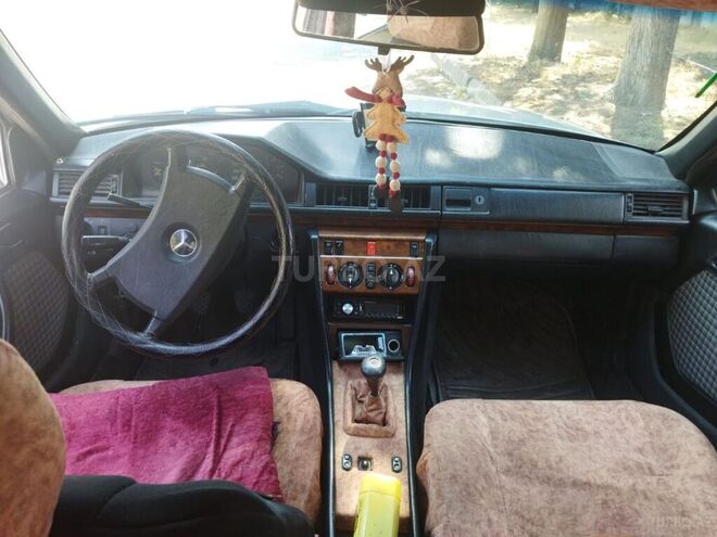 Mercedes E 290 1992, 120,000 km - 2.9 л - Şəki
