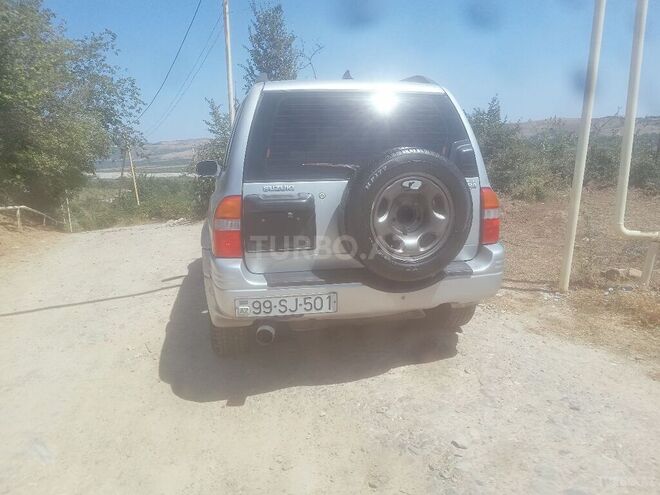 Suzuki Grand Vitara 1999, 226,531 km - 2.5 l - Quba