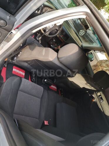 Volkswagen Golf 2001, 293,000 km - 2.0 l - Bakı