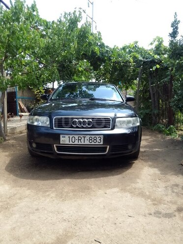 Audi A4 2004, 225,000 km - 2.0 l - Bakı