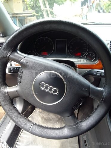 Audi A4 2004, 225,000 km - 2.0 l - Bakı