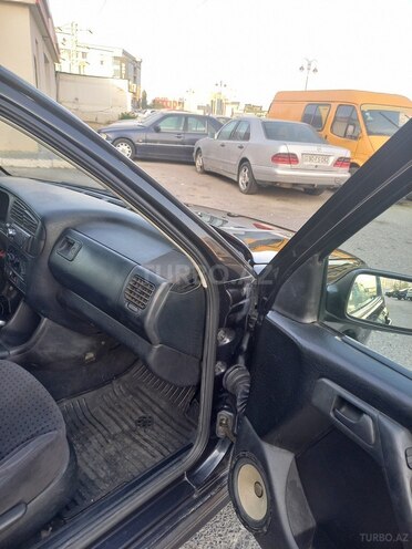 Volkswagen Golf 1993, 69,000 km - 2.0 l - Bakı
