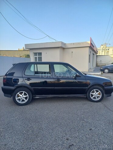 Volkswagen Golf 1993, 69,000 km - 2.0 l - Bakı