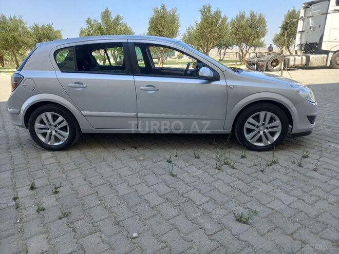 Opel Astra 2008, 220,000 km - 1.3 л - Bakı