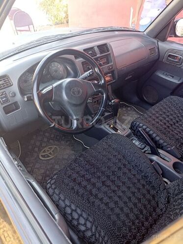 Toyota RAV4 1998, 210,000 km - 2.0 л - Masallı
