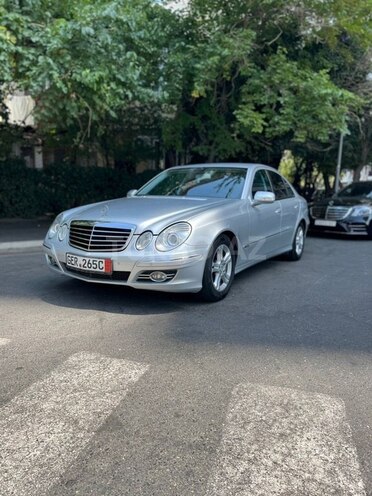 Mercedes E 220 2006, 173,000 km - 2.2 l - Bakı