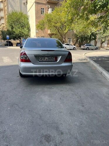 Mercedes E 220 2006, 173,000 km - 2.2 l - Bakı