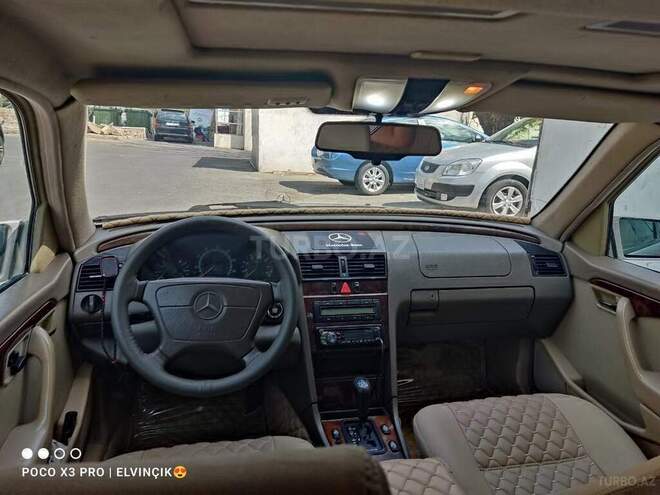 Mercedes C 230 1997, 200,000 km - 2.3 l - Bakı
