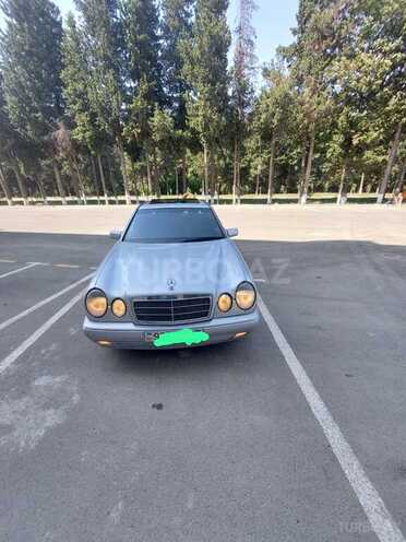 Mercedes E 230 1995, 326,520 km - 2.3 l - Masallı