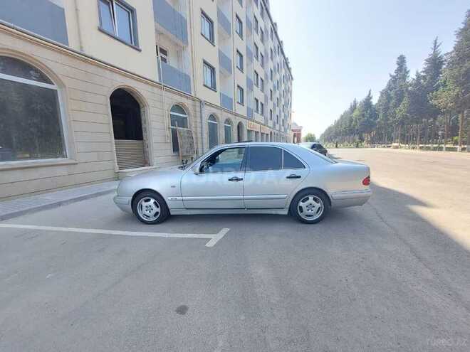 Mercedes E 230 1995, 326,520 km - 2.3 l - Masallı