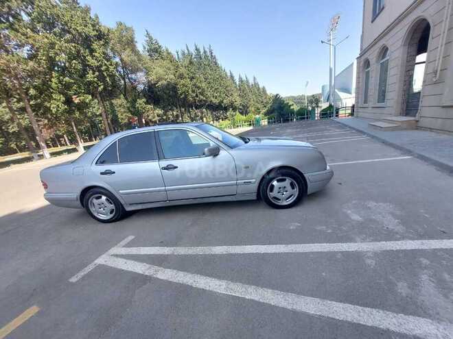 Mercedes E 230 1995, 326,520 km - 2.3 l - Masallı