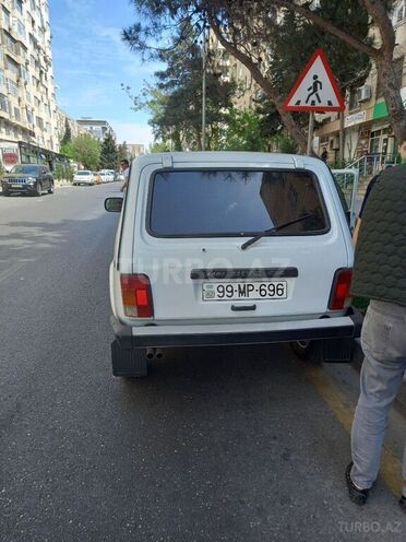 LADA (VAZ) Niva 2011, 300,000 km - 1.7 l - Bakı