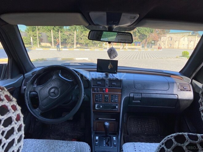 Mercedes C 220 1995, 473,068 km - 2.2 l - Bakı