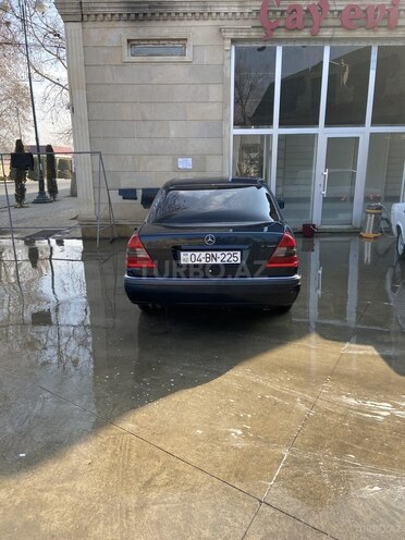 Mercedes C 230 1997, 401,257 km - 2.3 l - Ağcabədi