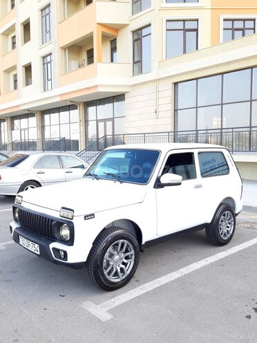 LADA (VAZ) Niva 2014, 200,000 km - 1.7 l - Bakı