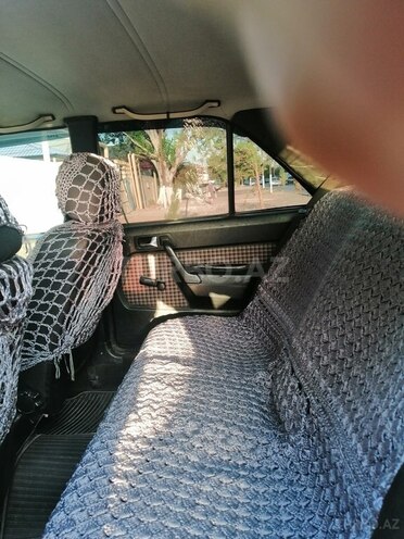 Mercedes 190 1993, 380,000 km - 2.0 l - Sumqayıt