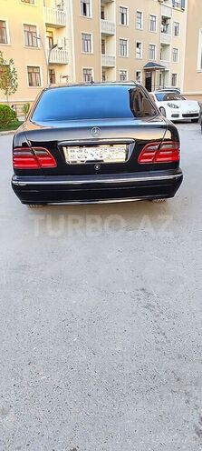 Mercedes E 320 2000, 244,400 km - 3.2 л - Bakı