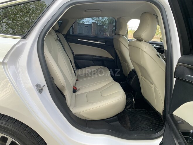 Ford Fusion 2017, 79,500 km - 2.0 l - Yevlax