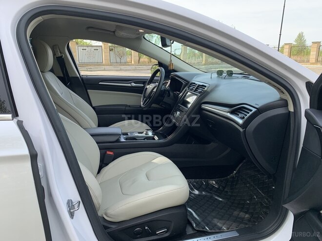 Ford Fusion 2017, 79,500 km - 2.0 l - Yevlax