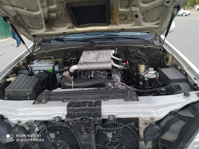 Hyundai Terracan 2005, 285,000 km - 2.9 л - Sumqayıt