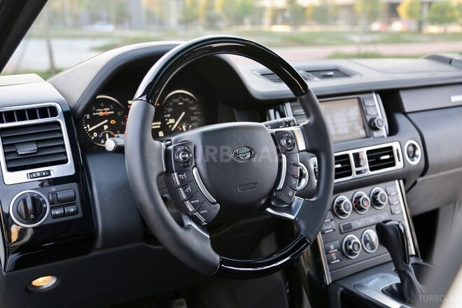 Land Rover Range Rover 2010, 237,000 km - 5.0 l - Bakı