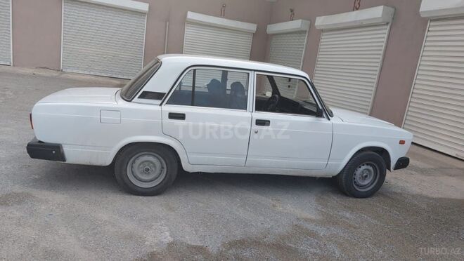 LADA (VAZ) 2107 2006, 130,000 km - 1.6 l - Şamaxı